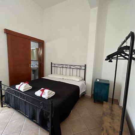 Suite Le Due Sorelle Torre dell'Orso Exterior foto